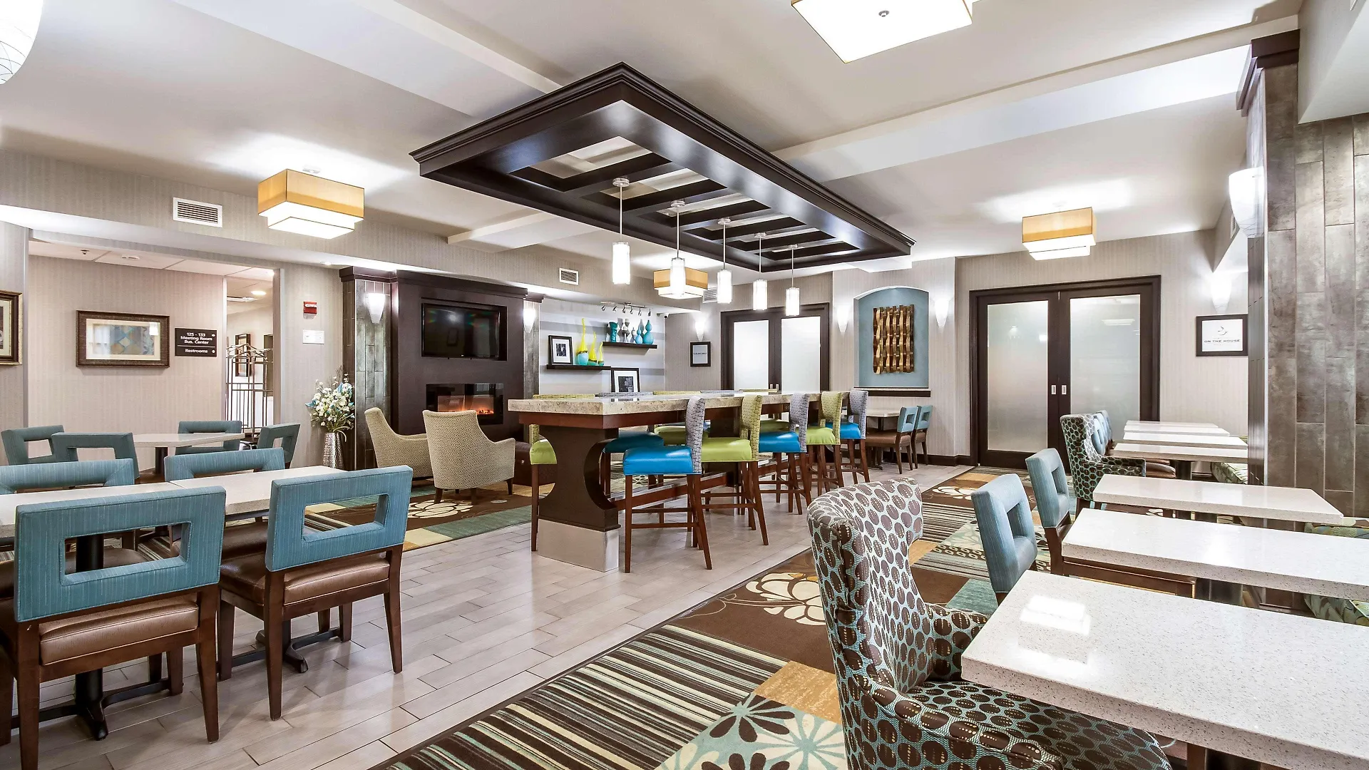 Hampton Inn West Columbus Hotel