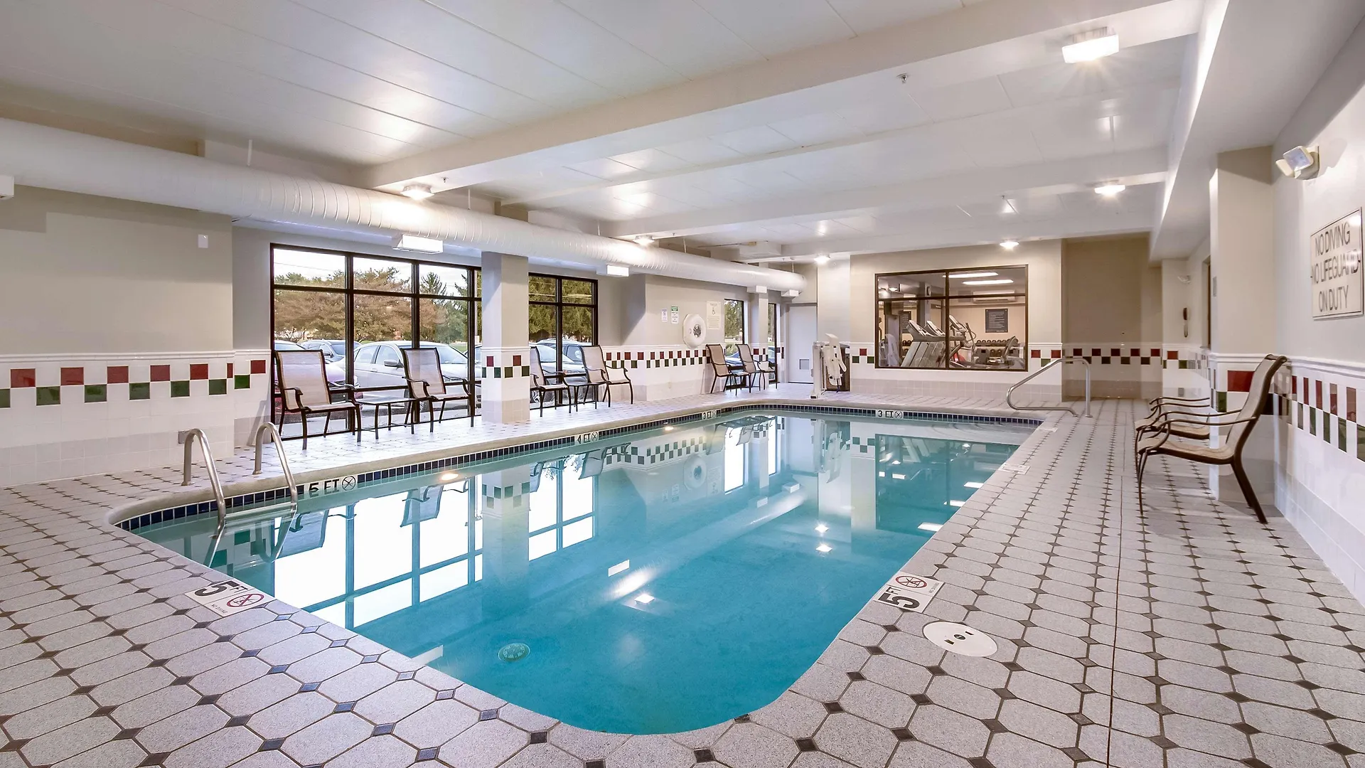 Hampton Inn West Columbus Hotel