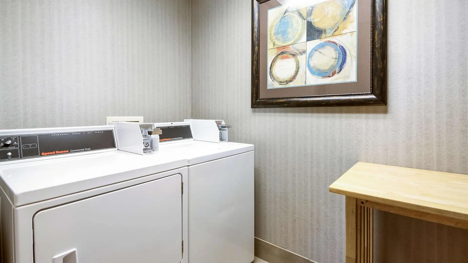Hampton Inn West Columbus 3*,  United States
