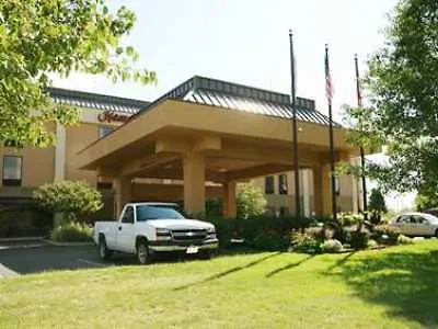 Hampton Inn West Columbus Hotel