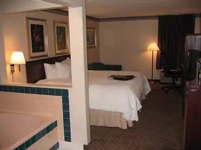 Hampton Inn West Columbus