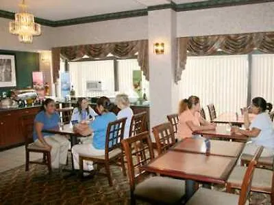 Hotel Hampton Inn West Columbus