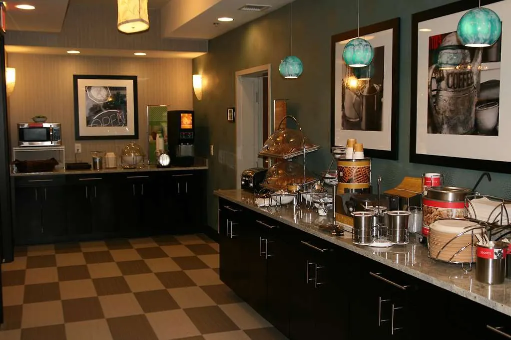 Hampton Inn West Columbus